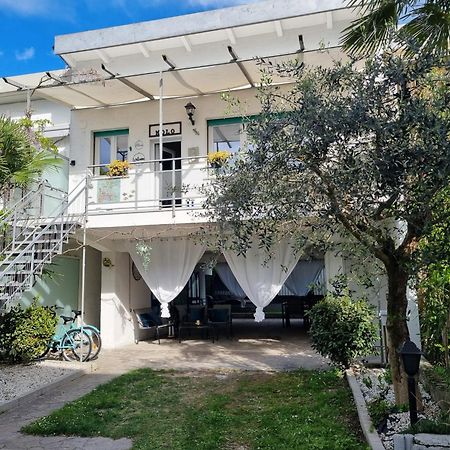 Molo - Residenza Con Accesso Diretto Al Lago Lazise Exterior foto